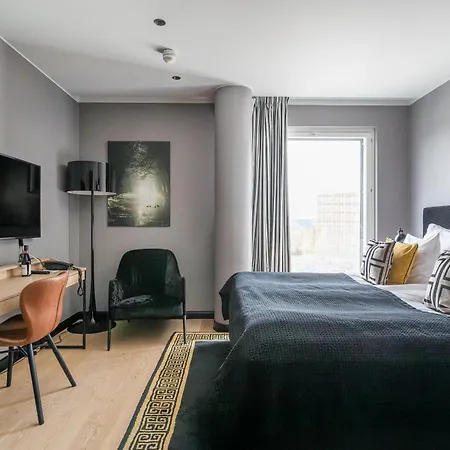 Hotell Clarion Aviapolis 4*