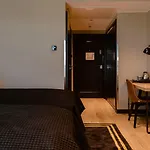 Ξενοδοχείο Clarion Aviapolis Βάνταα