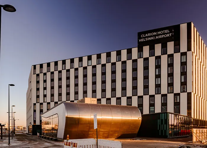 Hotelli Clarion Aviapolis 4*