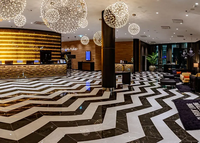 Hotel Clarion Aviapolis 4*