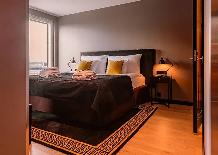 Hotel Clarion Aviapolis 4*