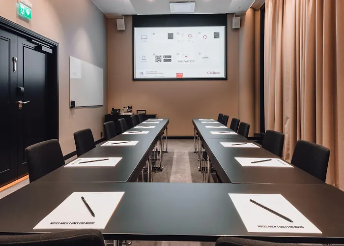 Отель Clarion Aviapolis Вантаа